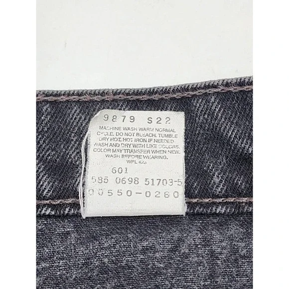 Levi's Men's 550 90s Relaxed Fit Black 00550-0260 38x32 Vintage Red Tag